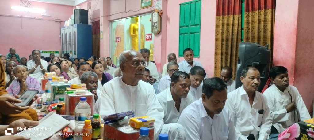 দায়ক-দায়িকাদের একাংশ